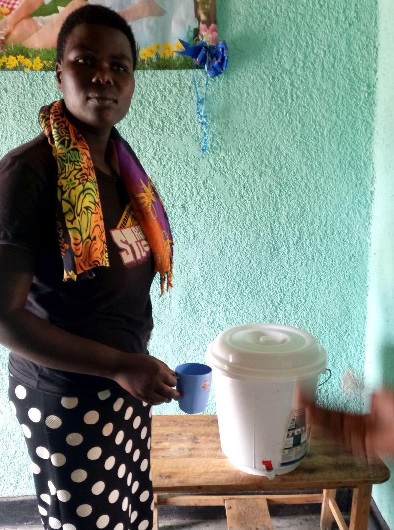 Beneficiary of RDIS's Ceramic Water Filter